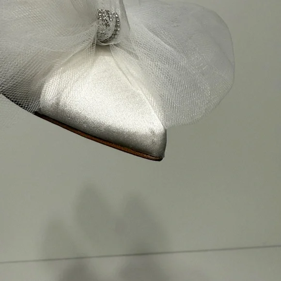 Badgley Mischka Fergie Tulle Pointed Toe Flats in Soft White Satin - Picture 9 of 17